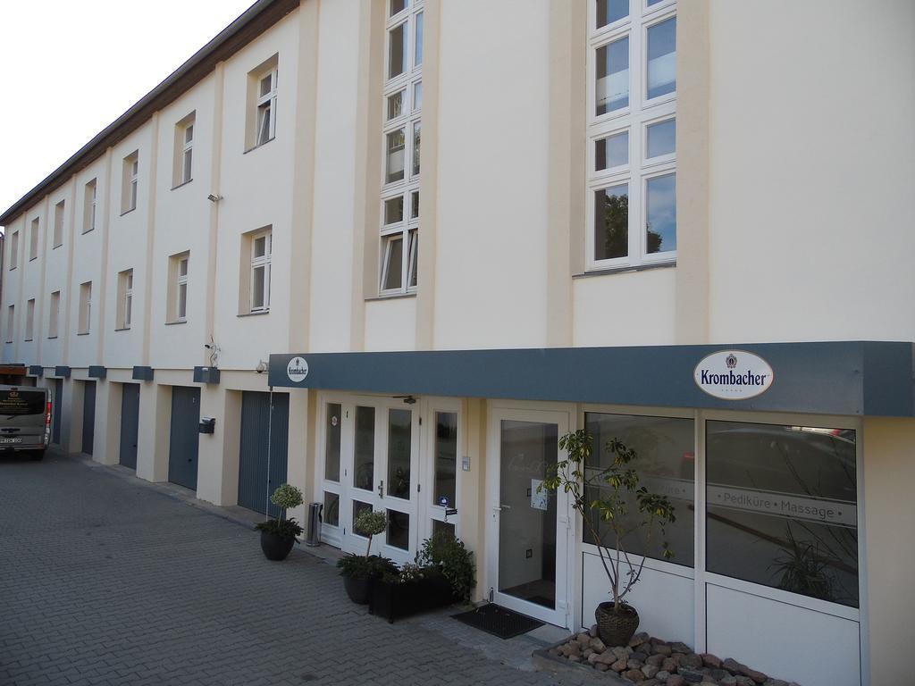 Hotel & Restaurant "Deutscher Kaiser" Perleberg Room photo
