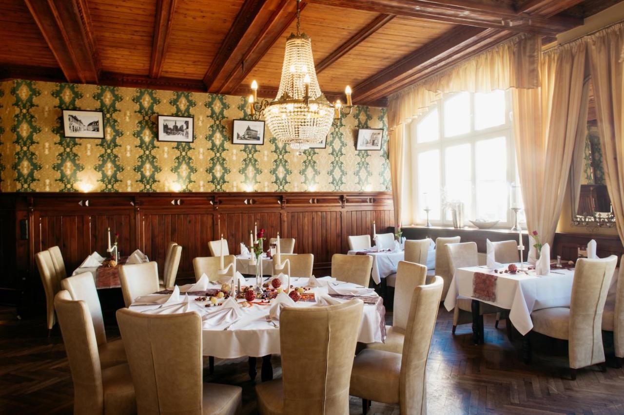 Hotel & Restaurant "Deutscher Kaiser" Perleberg Exterior photo